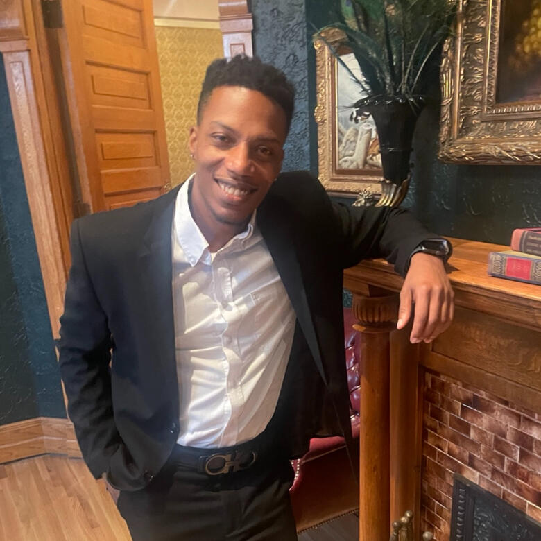 Clarence E. McCray, MSW, LCSW Clarence E. McCray, MSW, LCSW, Illinois therapist